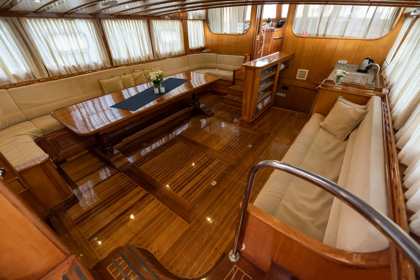 Kayhan 5 sailing in Fethiye