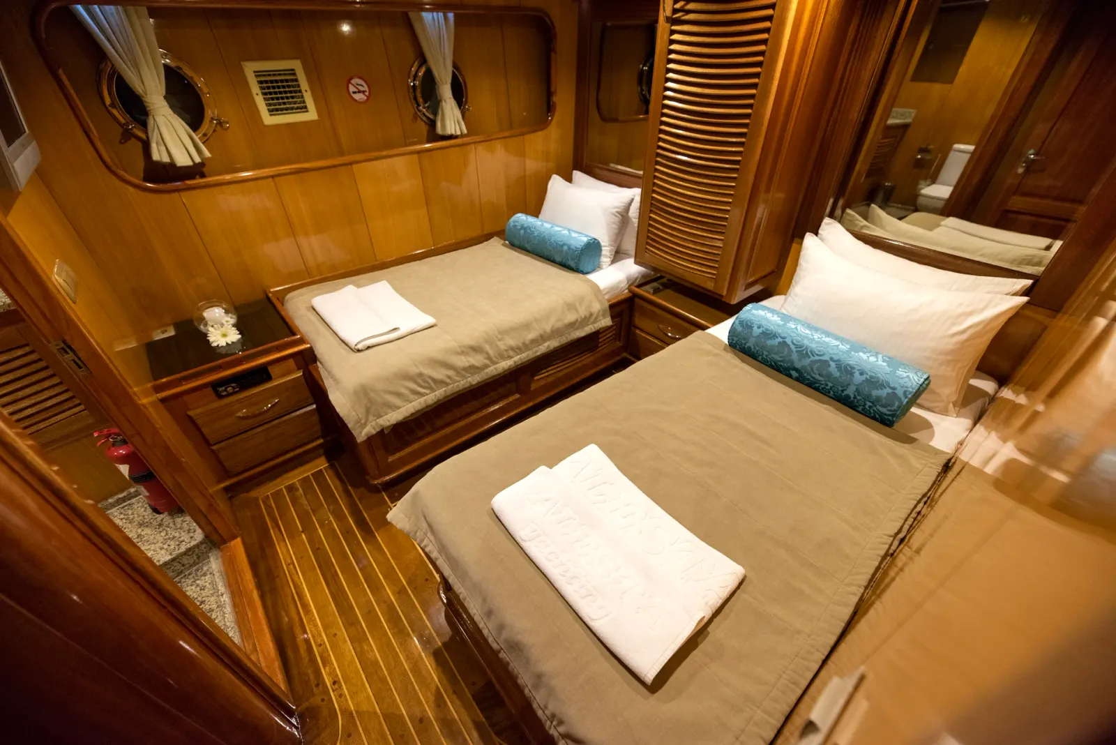 Kayhan 5 sailing in Fethiye