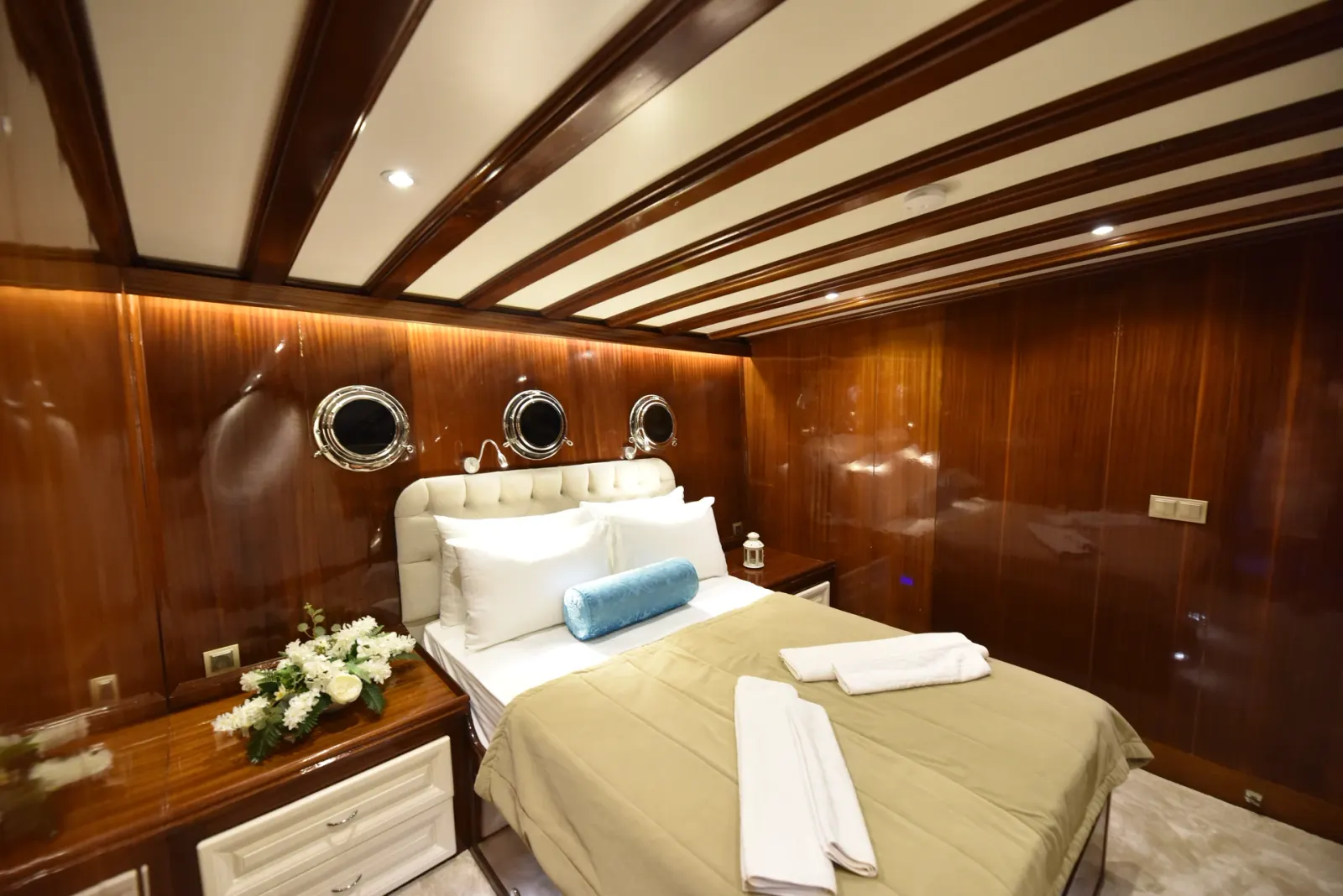 Kayhan 11 sailing in Fethiye