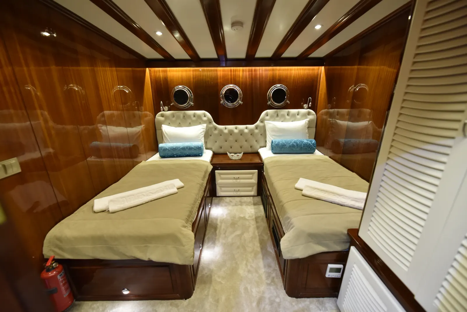 Kayhan 11 sailing in Fethiye