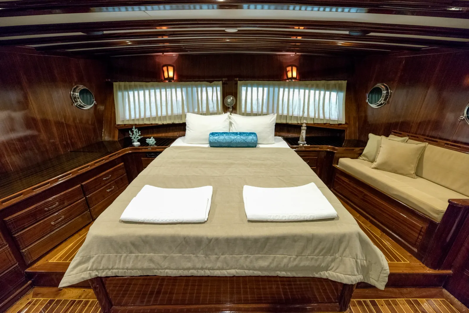 Duramaz sailing in Fethiye