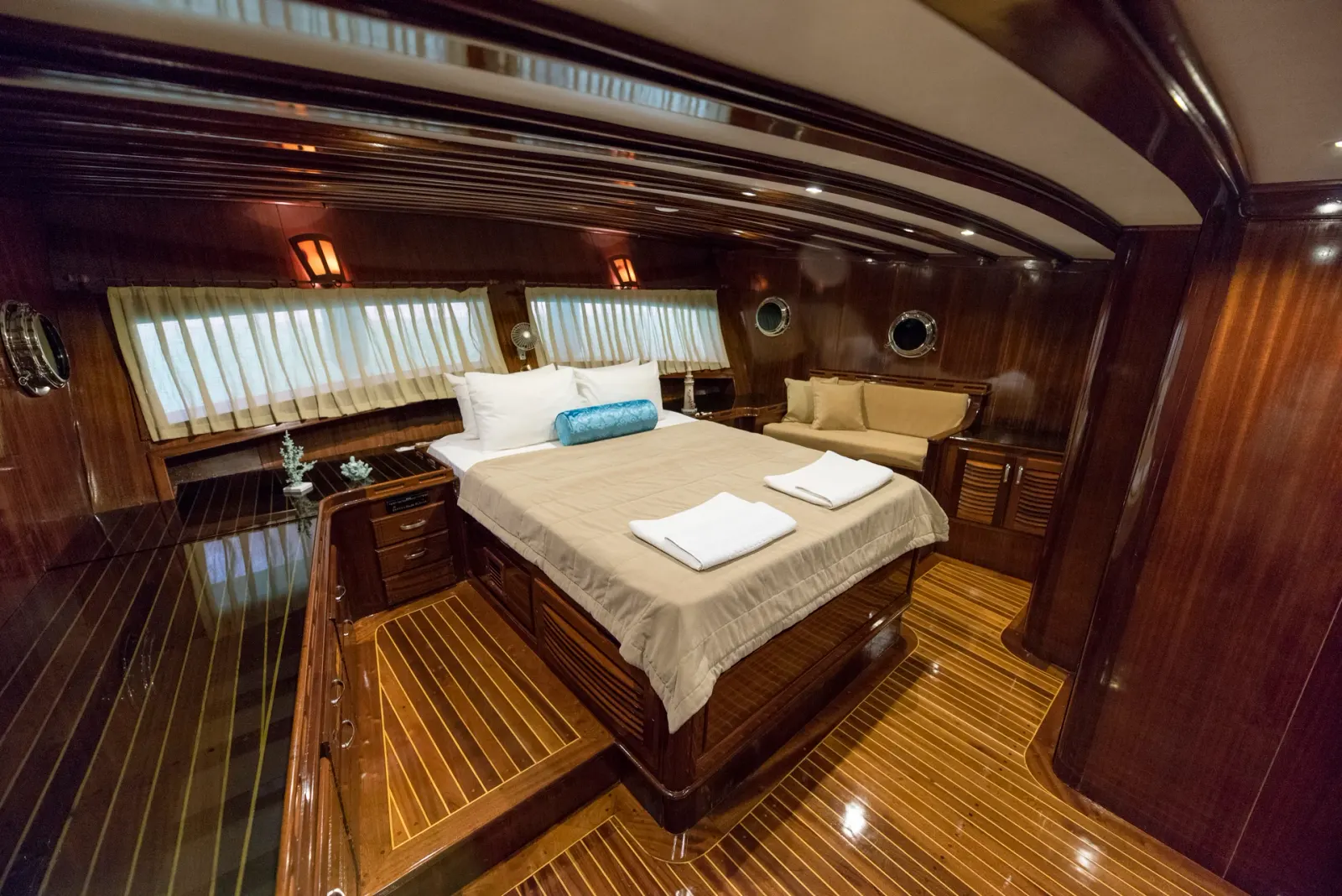 Duramaz sailing in Fethiye