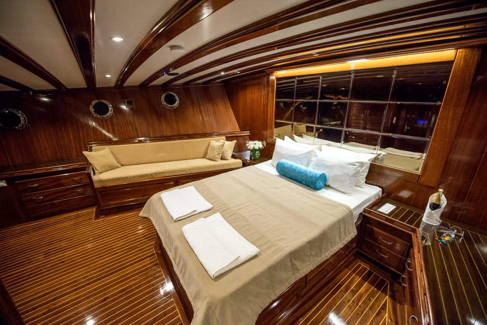Duramaz sailing in Fethiye