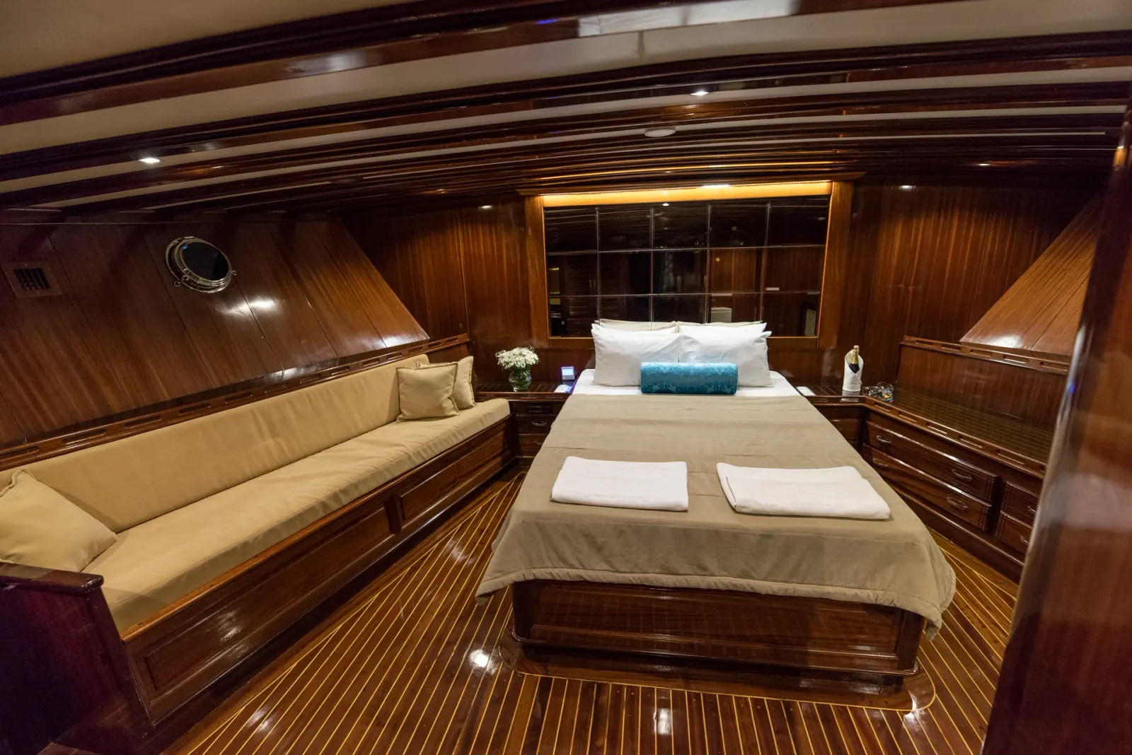 Duramaz sailing in Fethiye