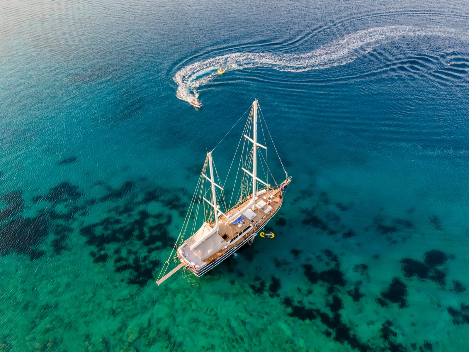 Dea Del Mare sailing in Bodrum