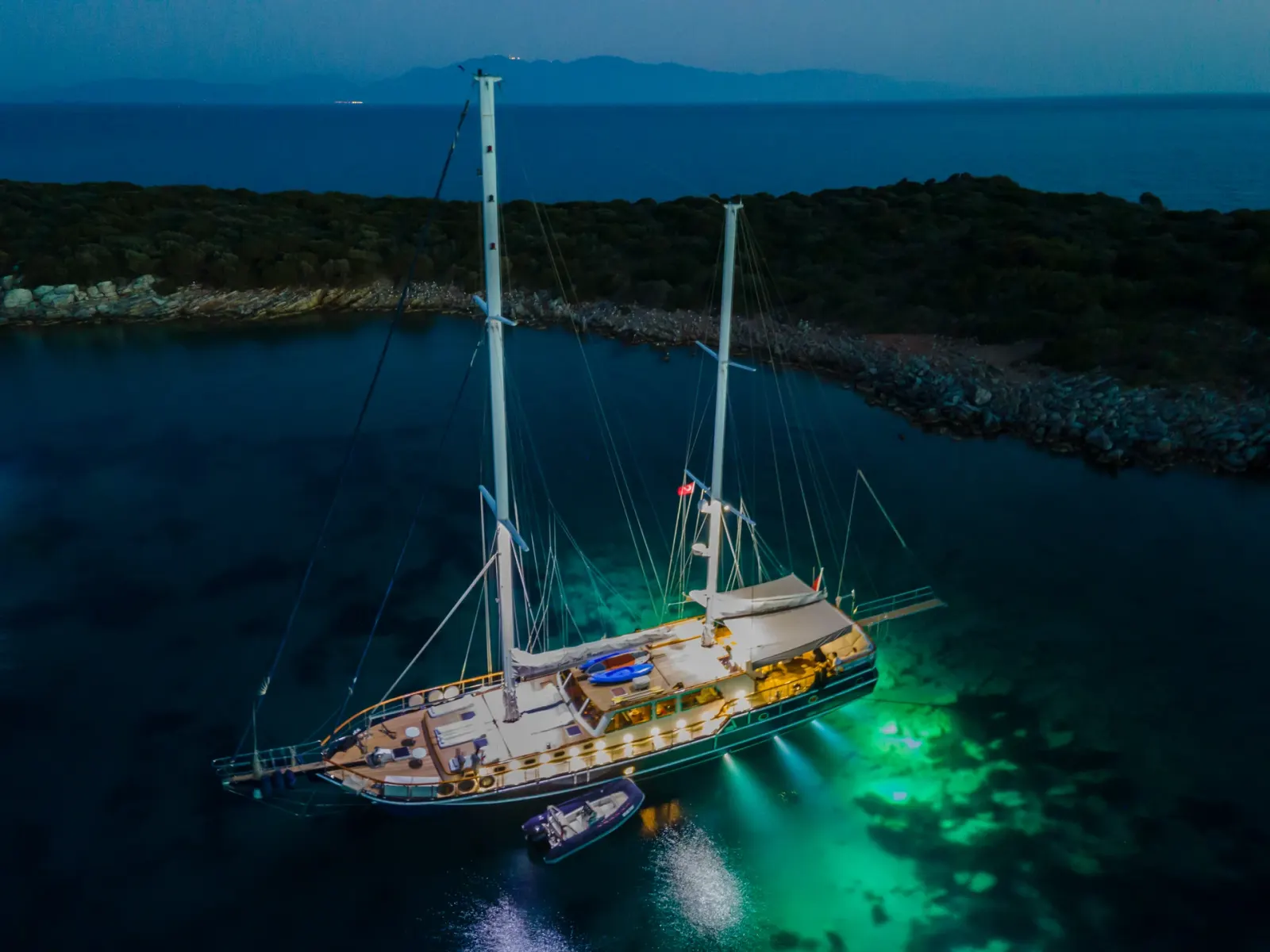 Dea Del Mare 4