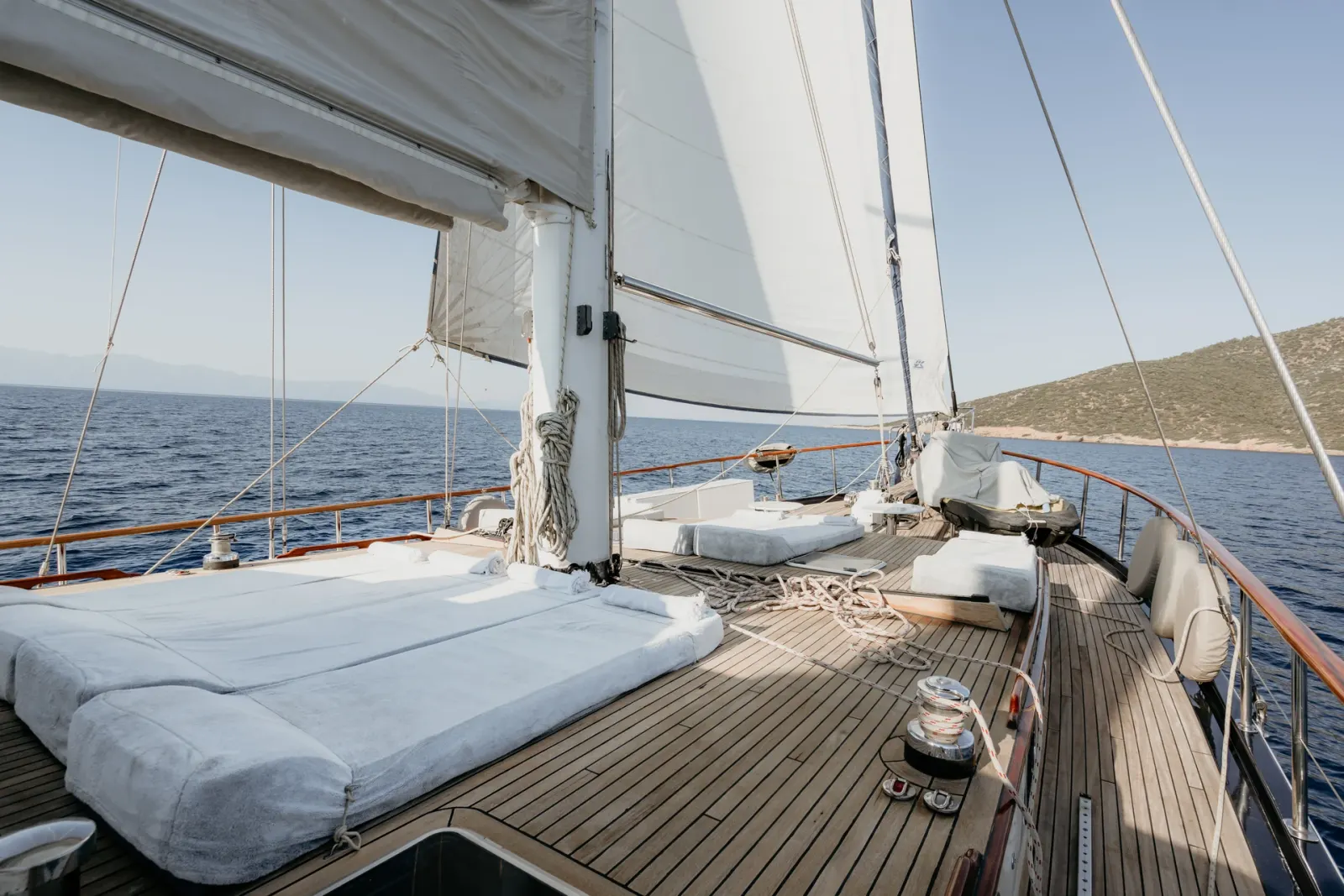 Dea Del Mare sailing in Bodrum