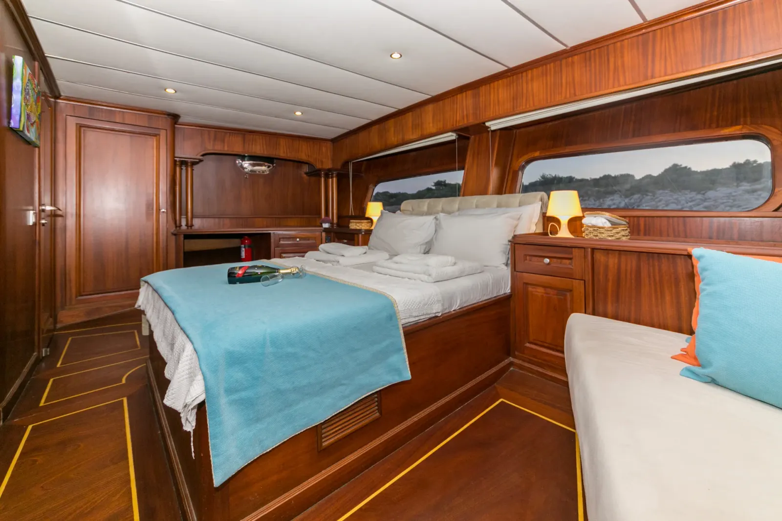 Dea Del Mare sailing in Bodrum