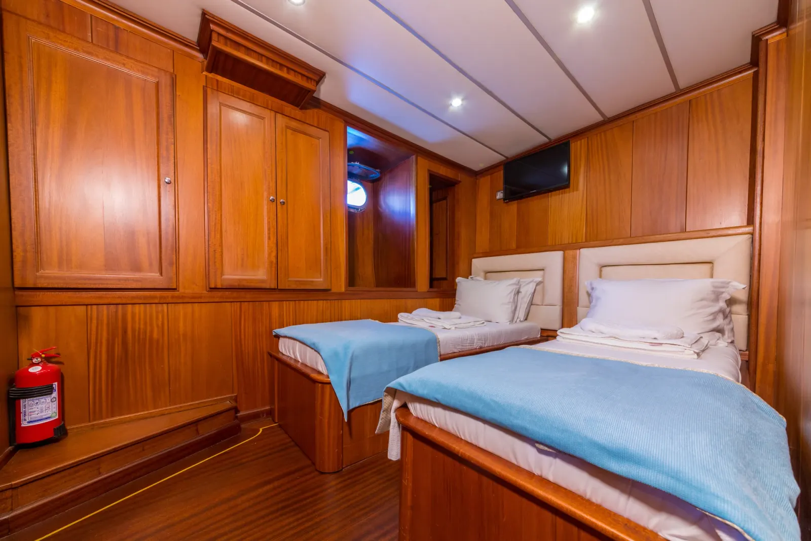 Dea Del Mare sailing in Bodrum