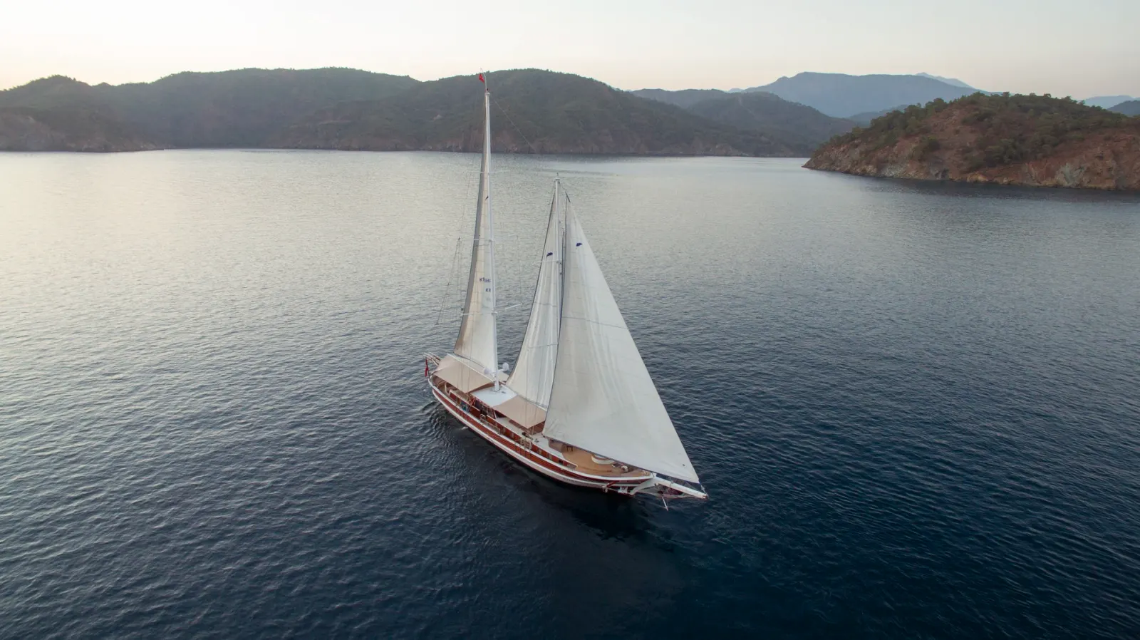Kayhan Kaptan sailing in Fethiye