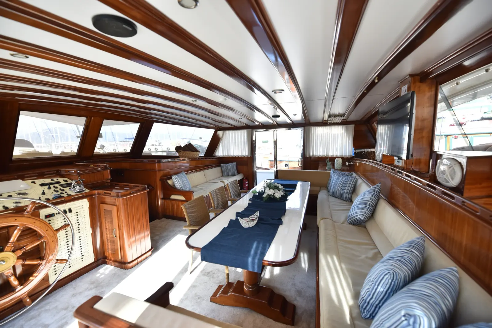 Kayhan Kaptan sailing in Fethiye