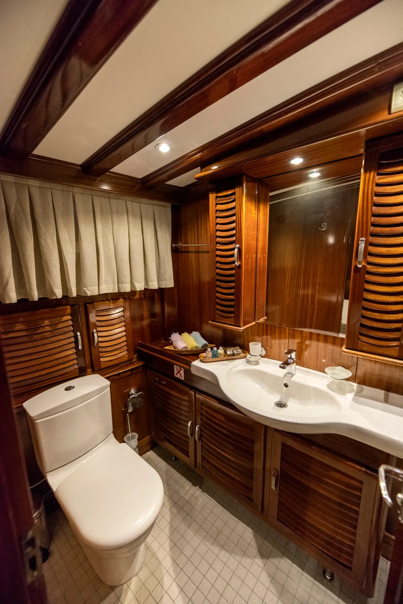 Kayhan Kaptan sailing in Fethiye