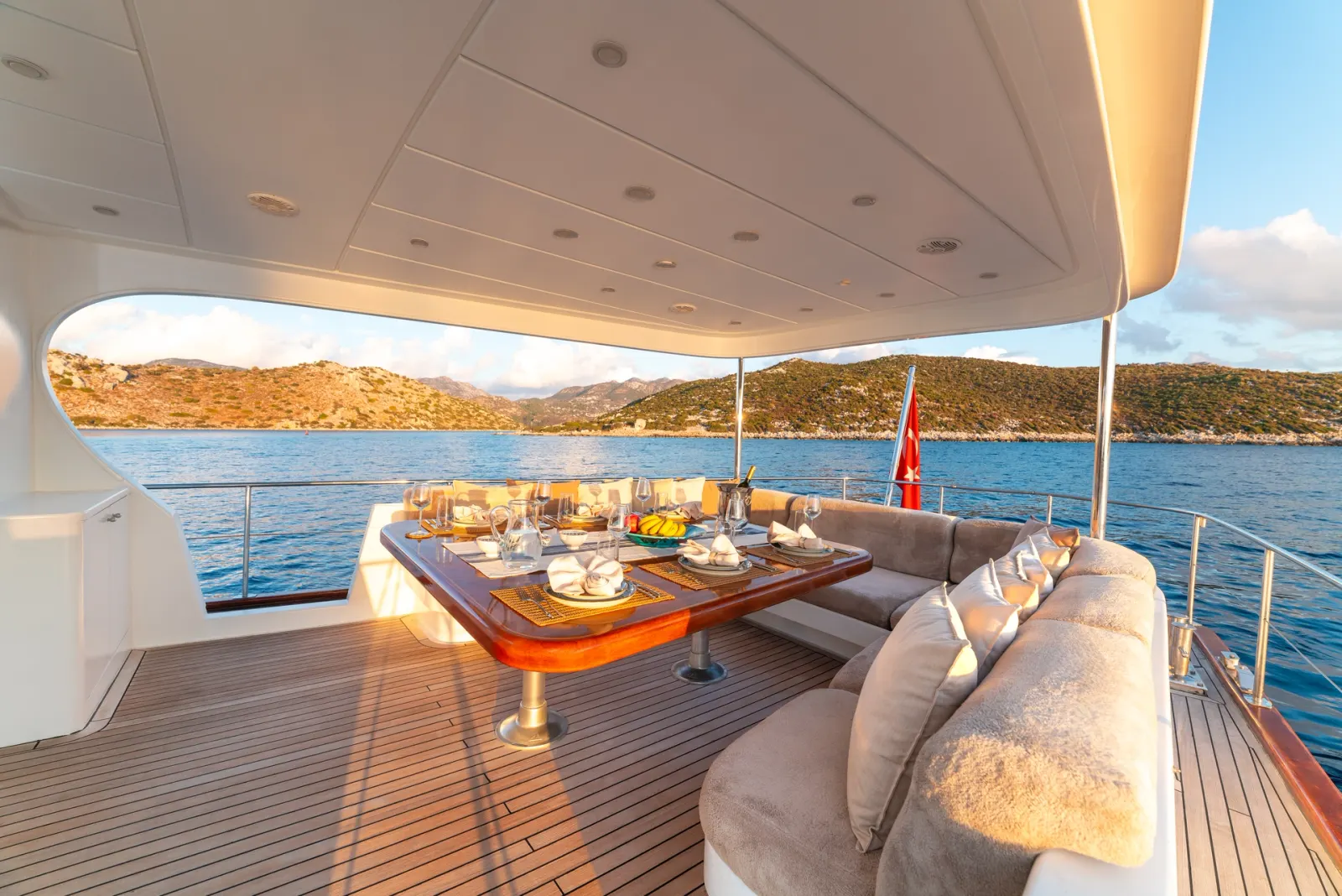 Caneren sailing in Bodrum