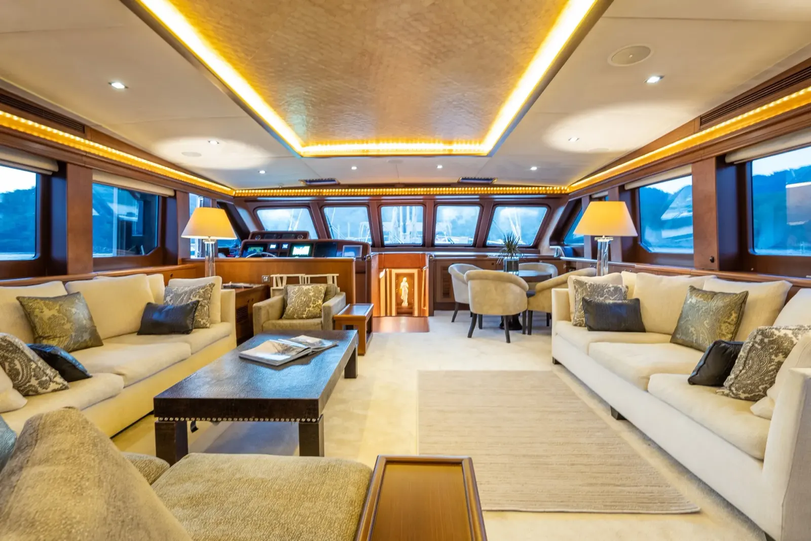 Daima sailing in Marmaris