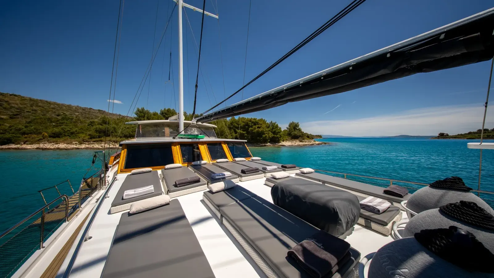 Andeo sailing in Dubrovnik