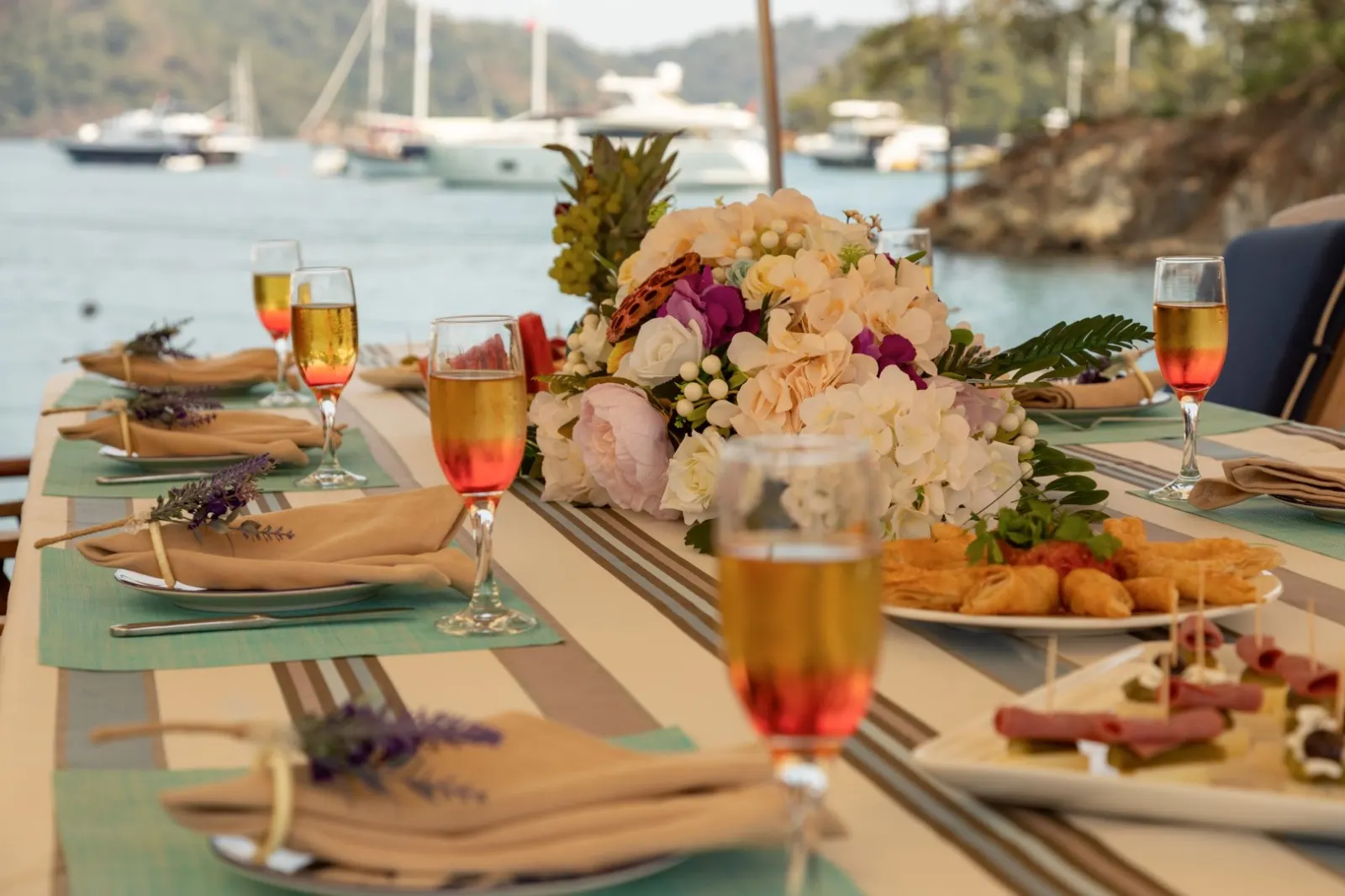 Kanarya sailing in Bodrum