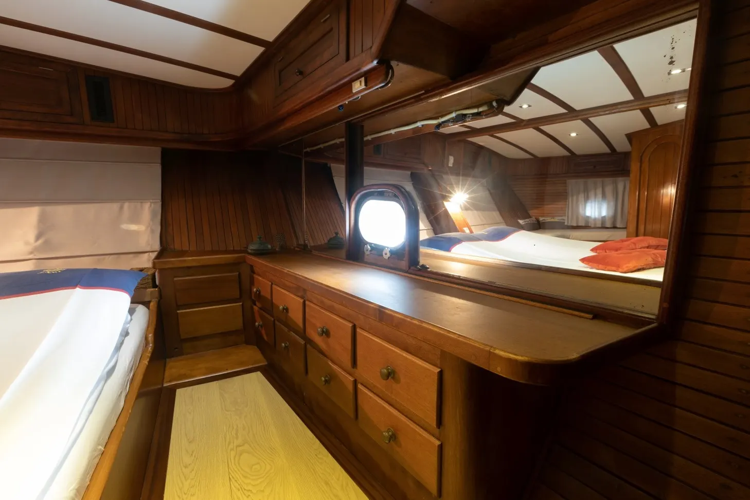 Kanarya sailing in Bodrum