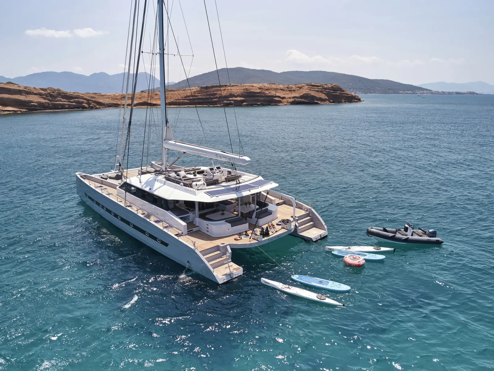 Sameli sailing in Atina