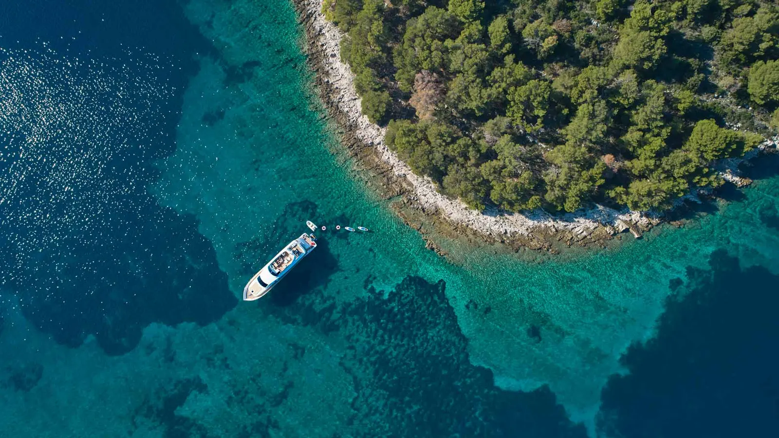 Karisma sailing in Baska Voda