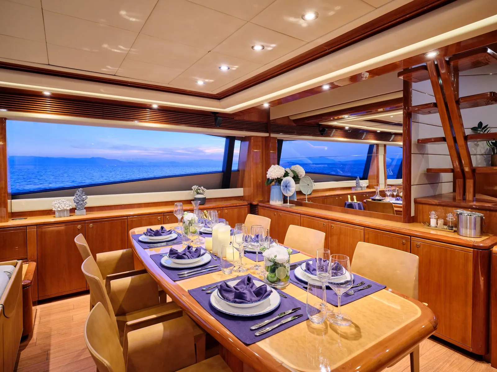 Estia Yi sailing in Athen