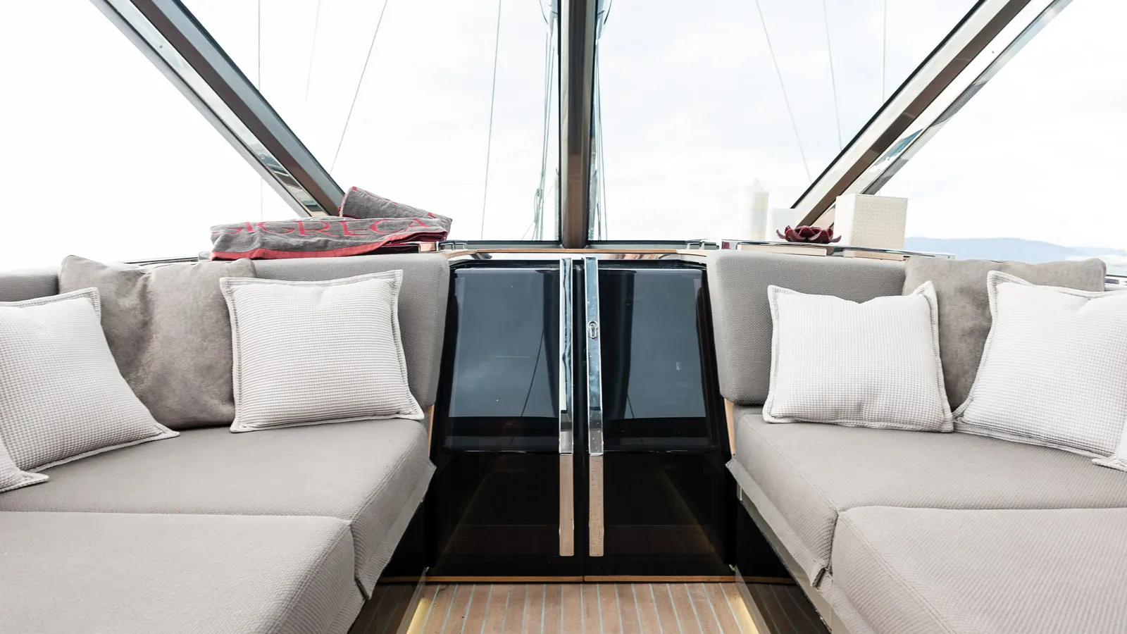 Gigreca sailing in Athen