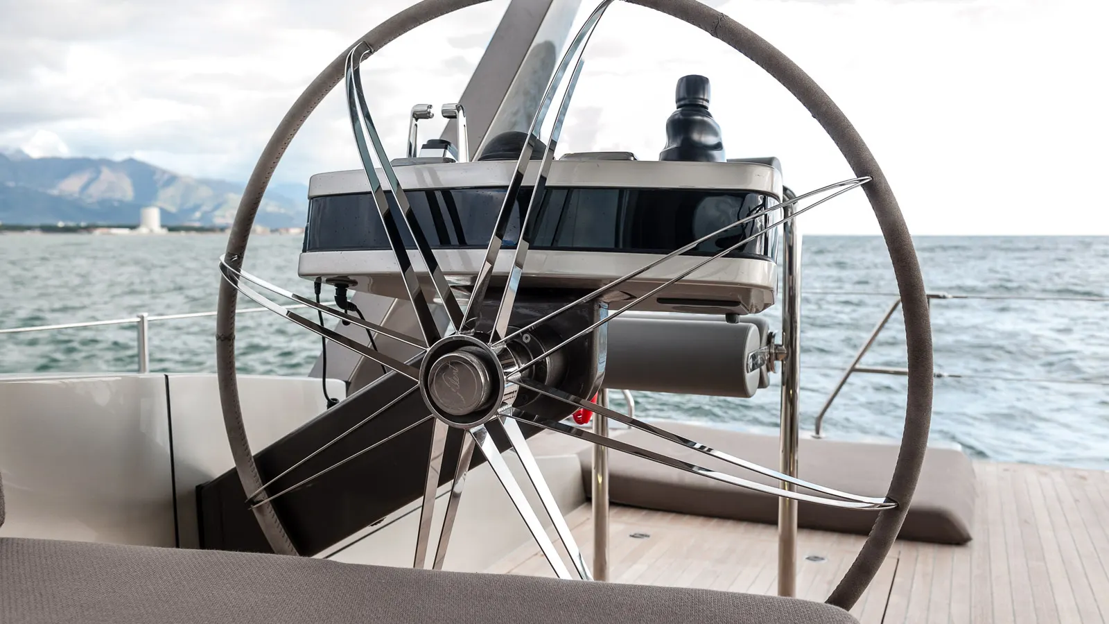 Gigreca sailing in Athen
