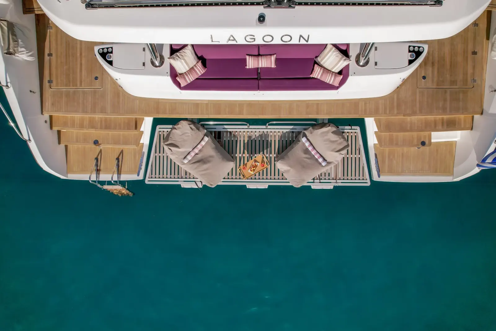 Daiquiri sailing in Athen