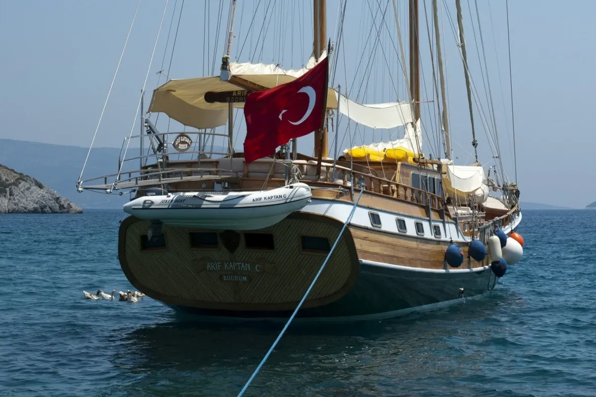 Arif Kaptan-C sailing in Bodrum