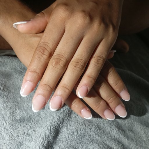 VALL NAILS