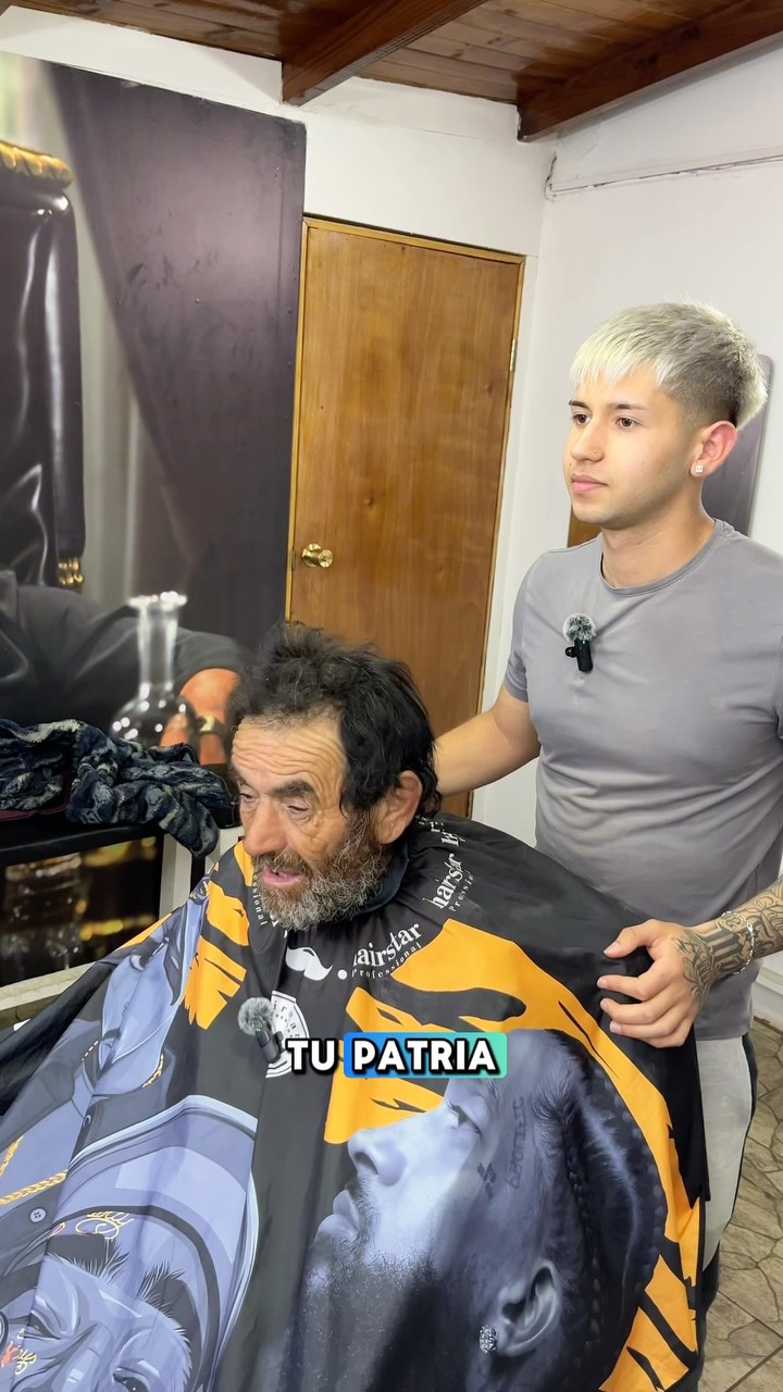 Denle like y comenten si conocen a don oscar🙌
#talagante #chile #barberia #corte #fyp en Studio Luxury, Talagante