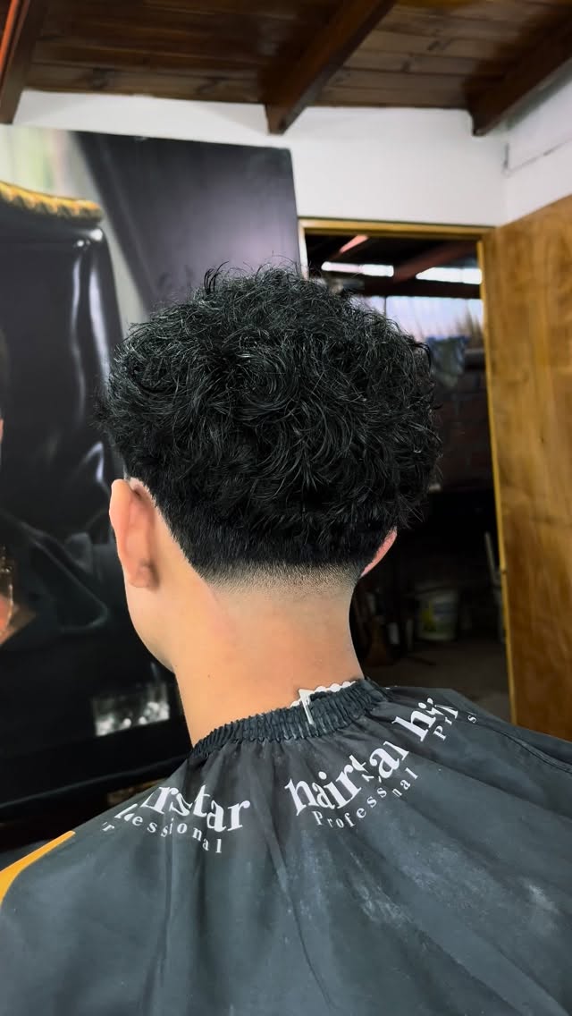 Ondulación permanente✅ #barber #chile #studio #rulos #corte en Studio Luxury, Talagante