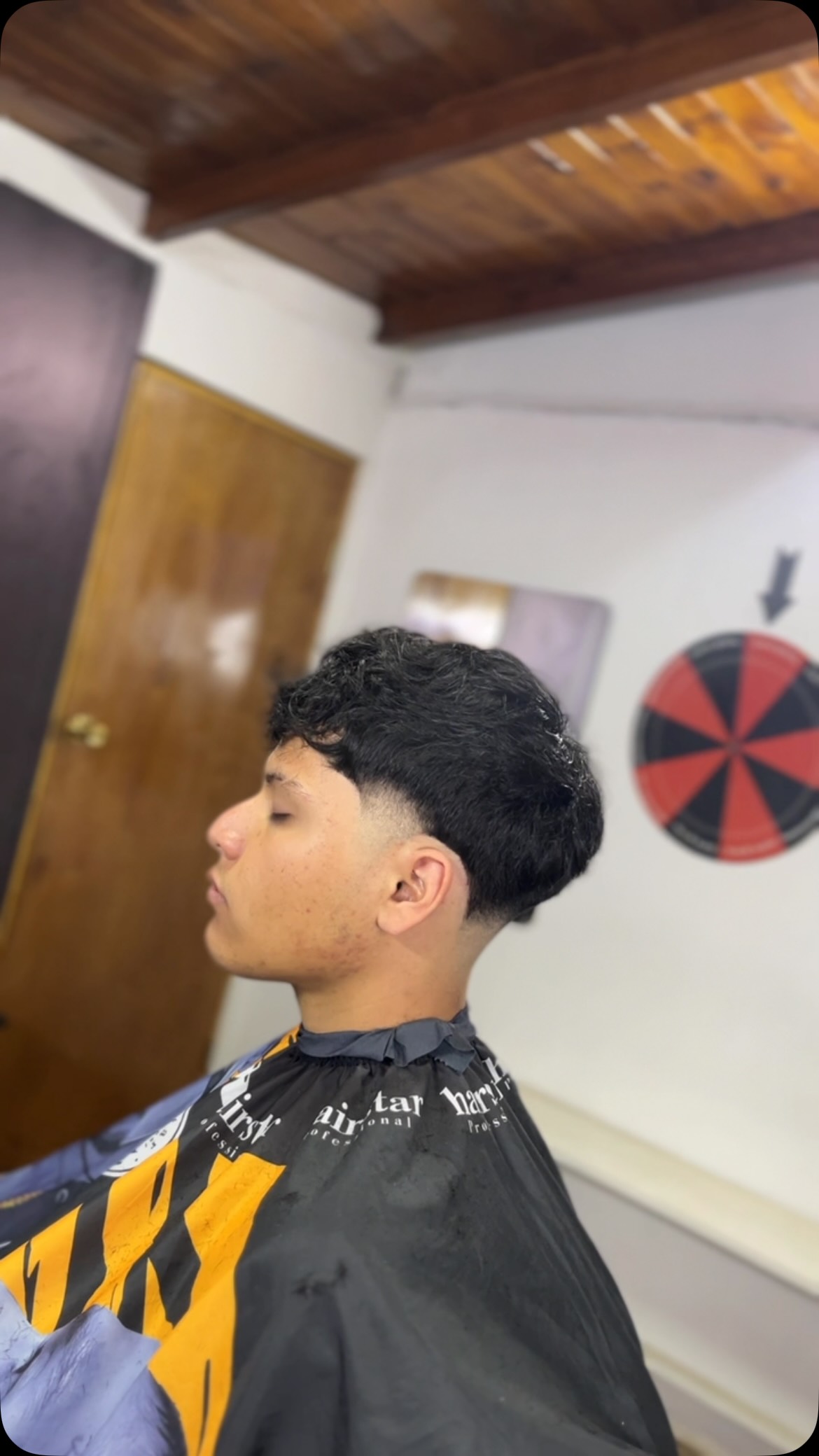 Que opinan de este cambio? 
#chile #barber #studio #corte #barberia en Studio Luxury, Talagante