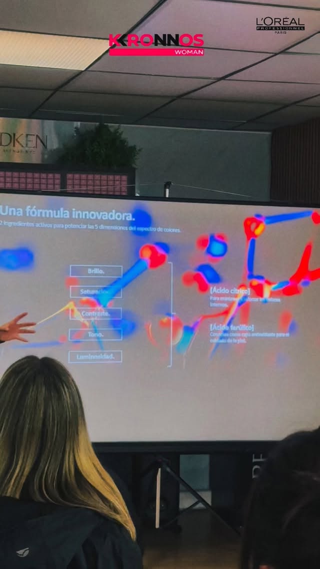 En Kronnos Woman creemos que la excelencia nace del aprendizaje constante. ✨

Hoy seguimos perfeccionando nuestras técnicas junto a L’Oréal Professionnel, participando en una capacitación que nos permite entregar las últimas tendencias, innovación y resultados de alto nivel a cada una de nuestras clientas💇‍♀️🤍

Porque tu cabello merece lo mejor, nunca dejamos de crecer para ti

📲 Agenda tu cita y vive la experiencia Kronnos Woman💖

#KronnosWoman #LorealProfessionnel #CapacitacionProfesional #HairEducation #BellezaProfesional en Kronnos Woman, Limache
