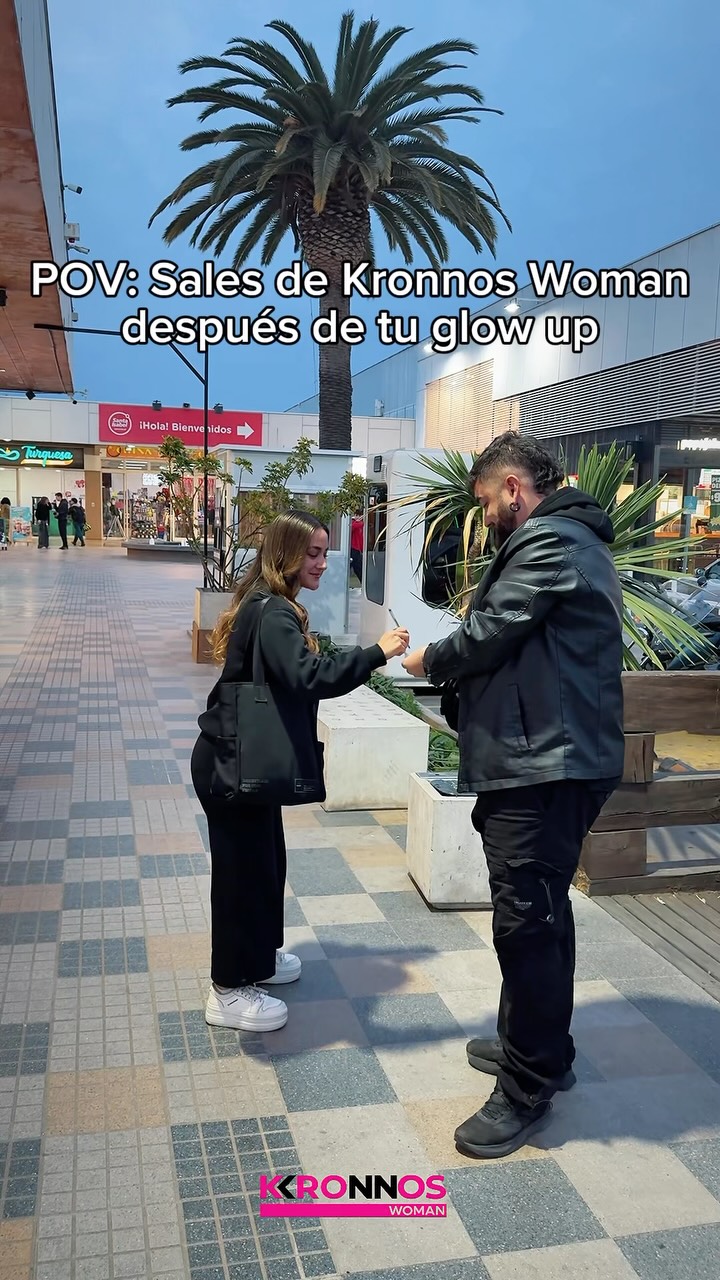 Un nuevo color, un cabello renovado y una confianza que no pasa desapercibida. 💖 Porque no se trata solo de un cambio de look, se trata de cómo te sientes cuando te ves increíble

💇‍♀️ Atrévete a brillar y vive tu propia transformación en Kronnos Woman

📲 Reserva tu hora y descubre la mejor versión de ti

#KronnosWoman #CambioDeLook #HairTransformation #SalonDeBelleza #BeautyExperience en Kronnos Woman, Limache