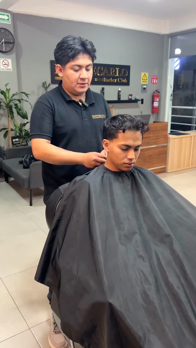 Esa voz interior después de tu ritual… 🔱

#MontecarloBarberClub #humor #barberlifestyle #puebla #hermandad en Montecarlo Barber Club