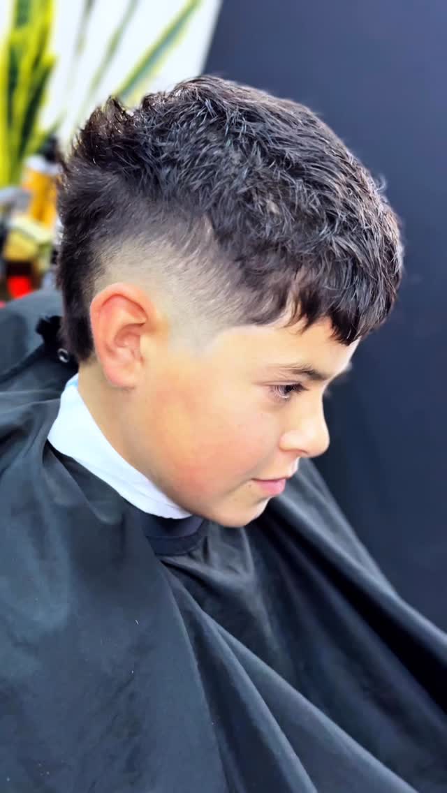 El estilo no tiene edad!!

Y los alumnos del mackay lo saben❗️ en Oren Barber, Viña del Mar