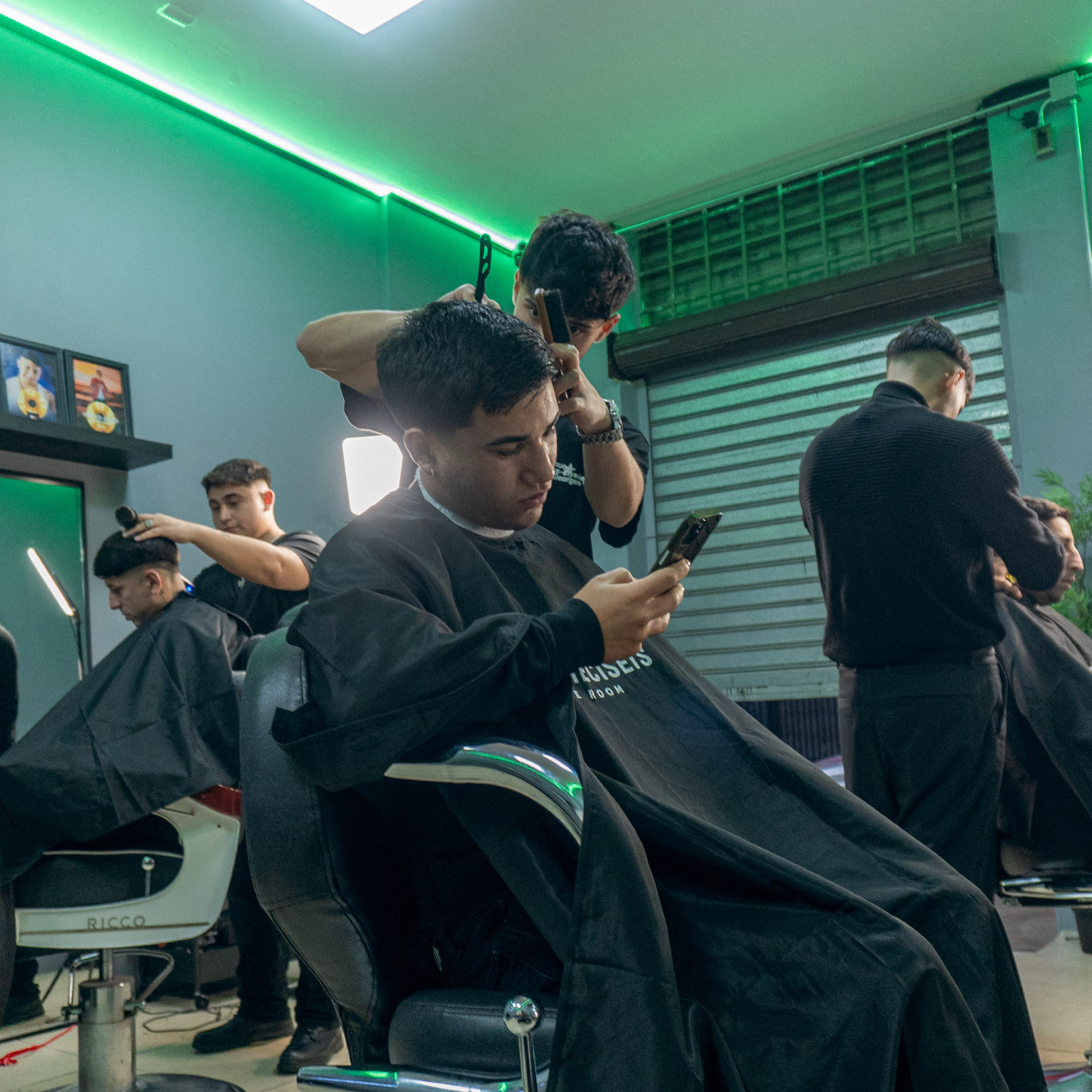 STUDIO DIECISÉIS ACTIVO 🌧️ 🍃💈🤝 en Studio Dieciséis, Valparaíso