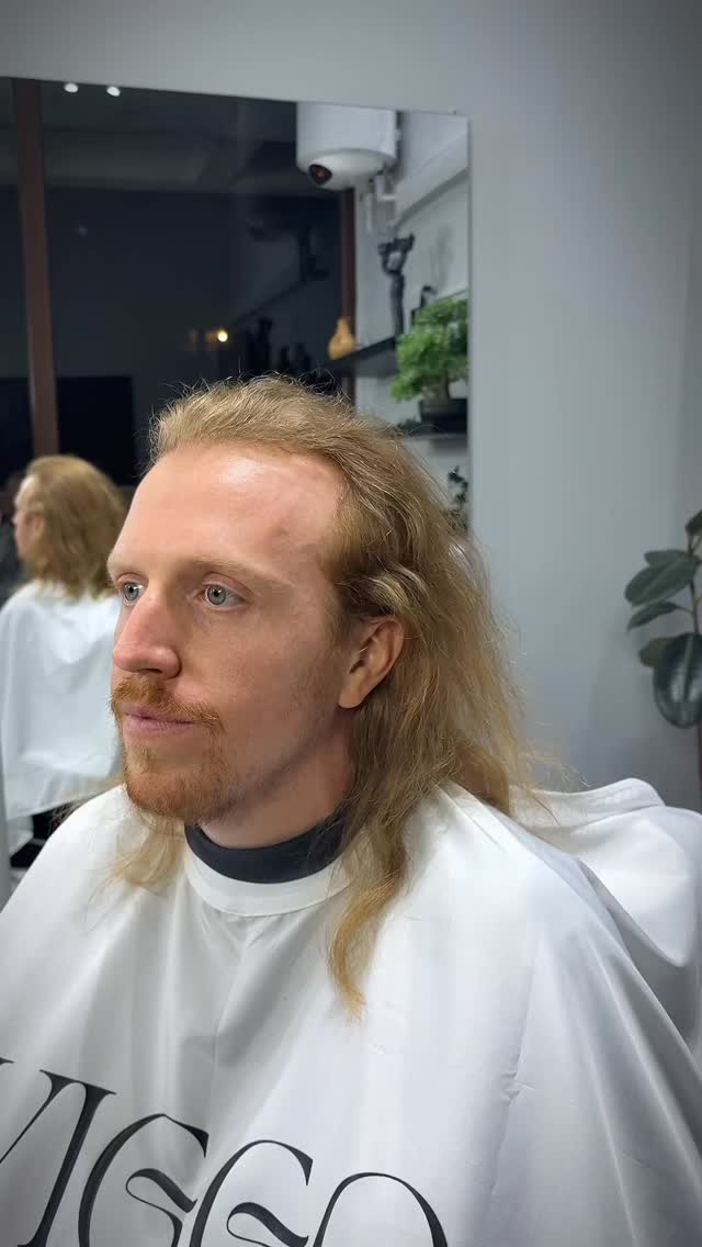 Diseño de imagen / Visagismo 

#visagismo #asesoriadeimagen #curlyhair en Viggo Men's Hair Club, Las Condes