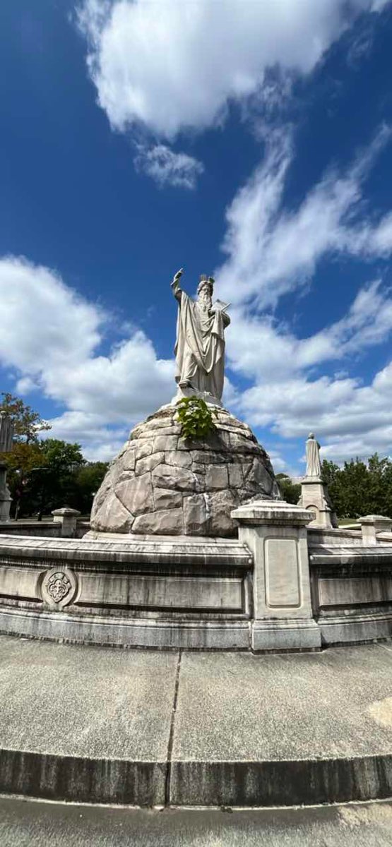 Philadelphia Ghost Tour scavenger hunt photos