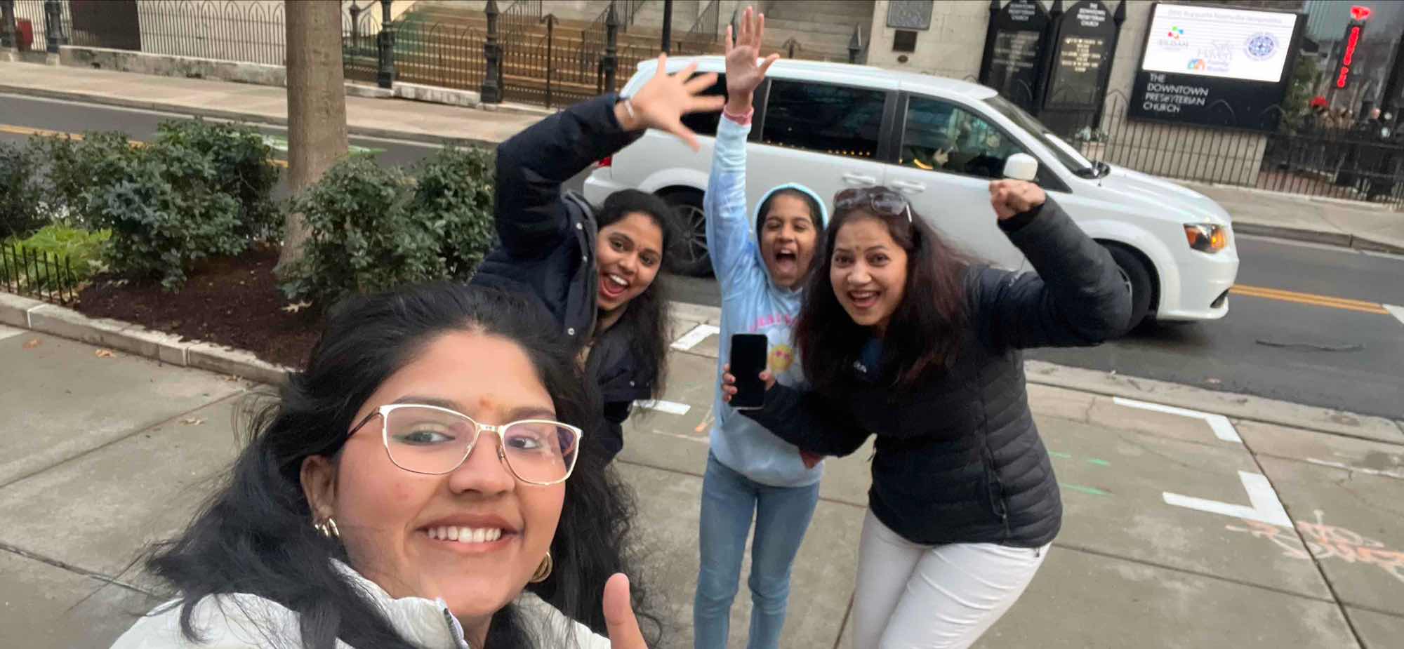 team building scavenger hunt