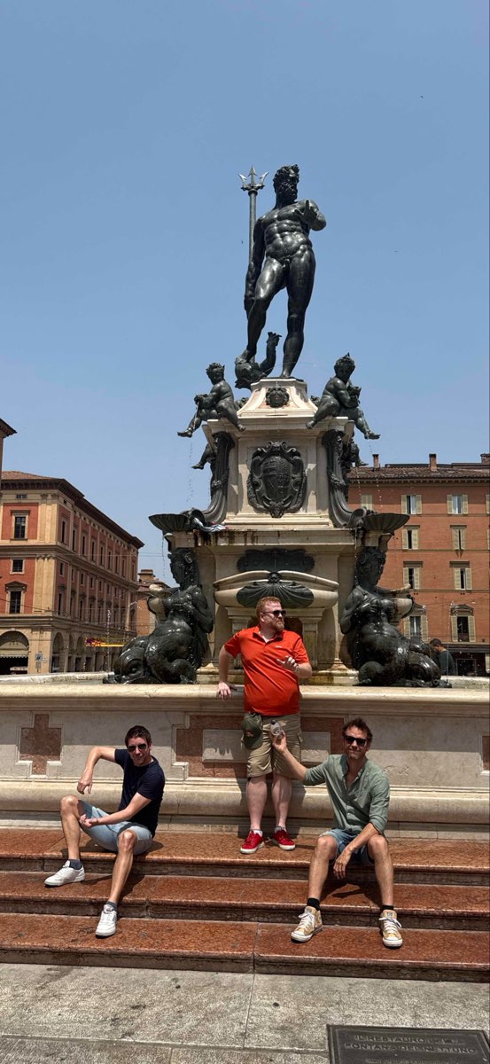 team building scavenger hunt