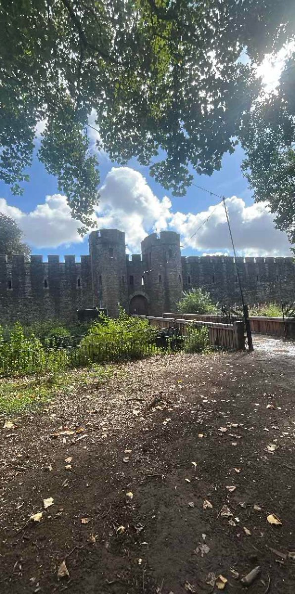 team building scavenger hunt