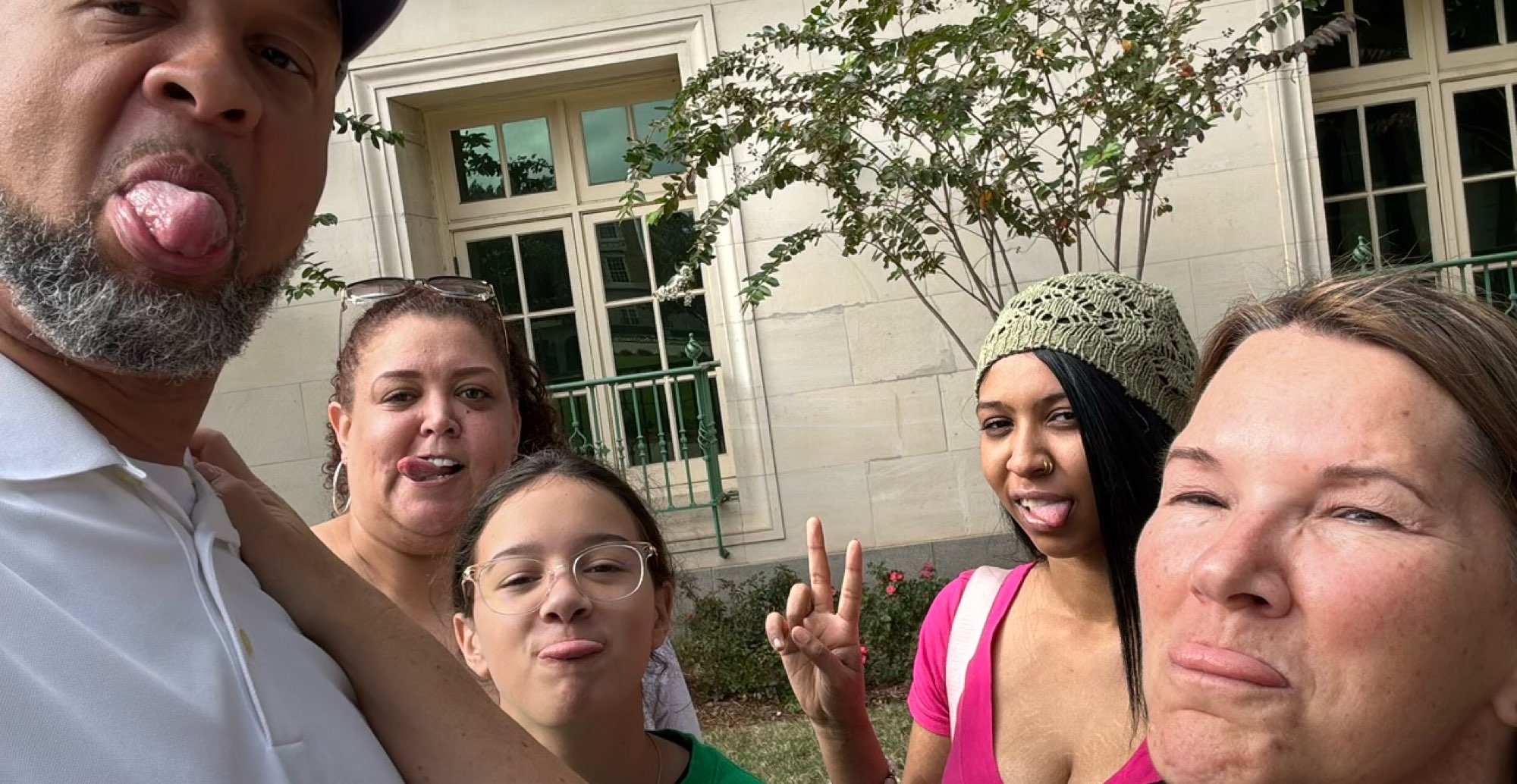 Austin Texas Bar Crawl scavenger hunt photos