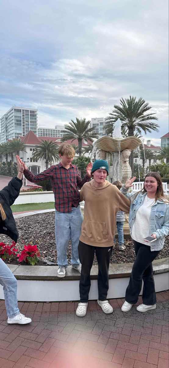 team building scavenger hunt