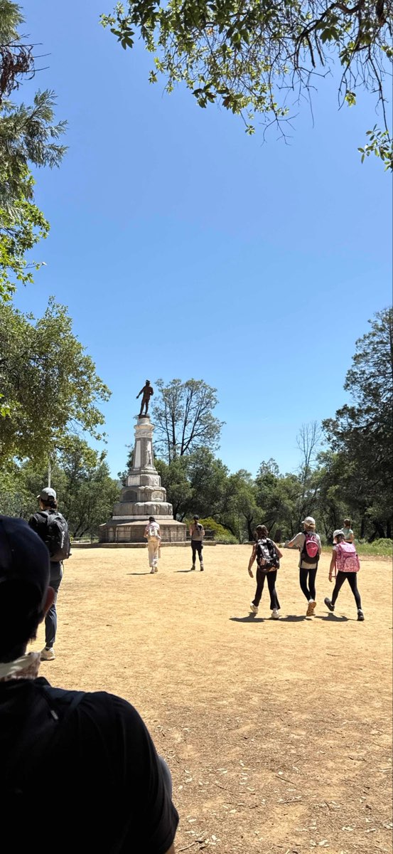 Zdjęcia z gry terenowej Coloma Scavenger Hunt