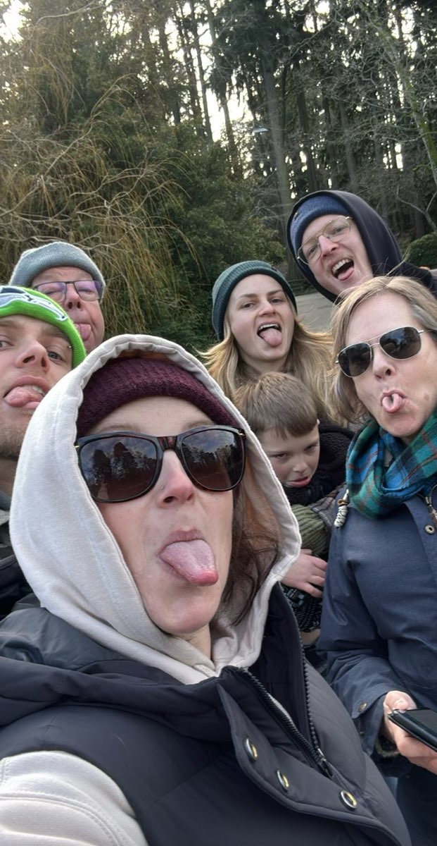 Victoria British Columbia Downtown Scavenger Hunt scavenger hunt photos