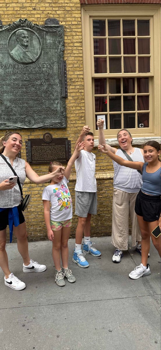 Wall Street Scavenger Hunt scavenger hunt photos