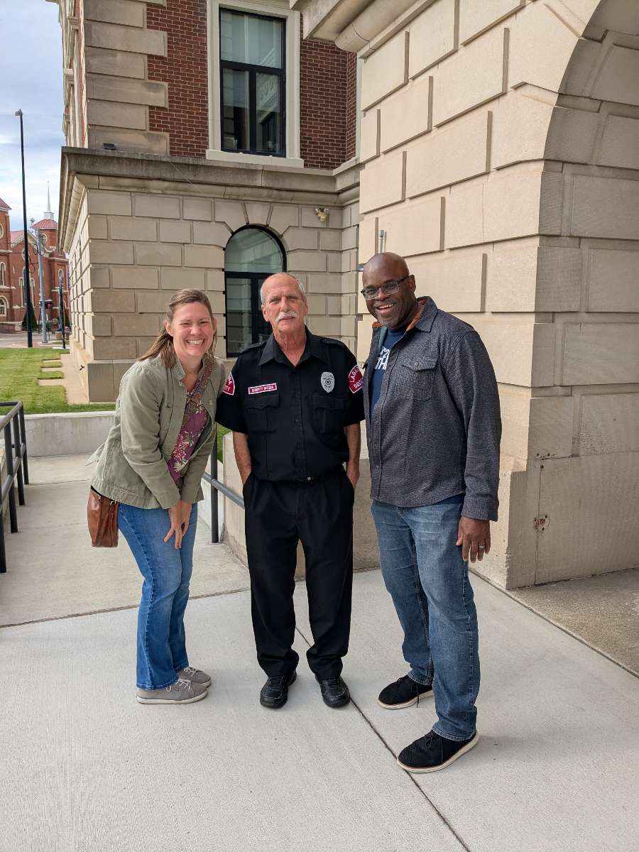 &Phi;&omega;&tau;&omicron;&gamma;&rho;&alpha;&phi;ί&epsi;&sigmav; &alpha;&pi;ό &tau;&omicron; &Kappa;&upsi;&nu;ή&gamma;&iota; &Theta;&eta;&sigma;&alpha;&upsi;&rho;&omicron;ύ Battle Creek