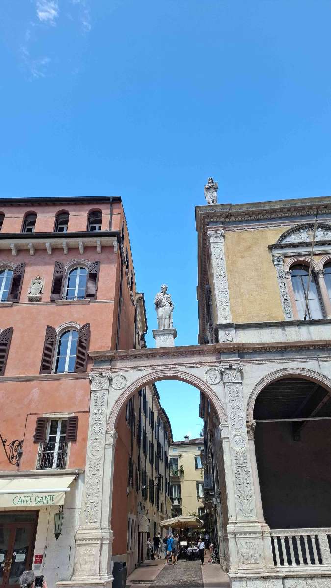 Zdj&eogon;cia z Verona Scavenger Hunt