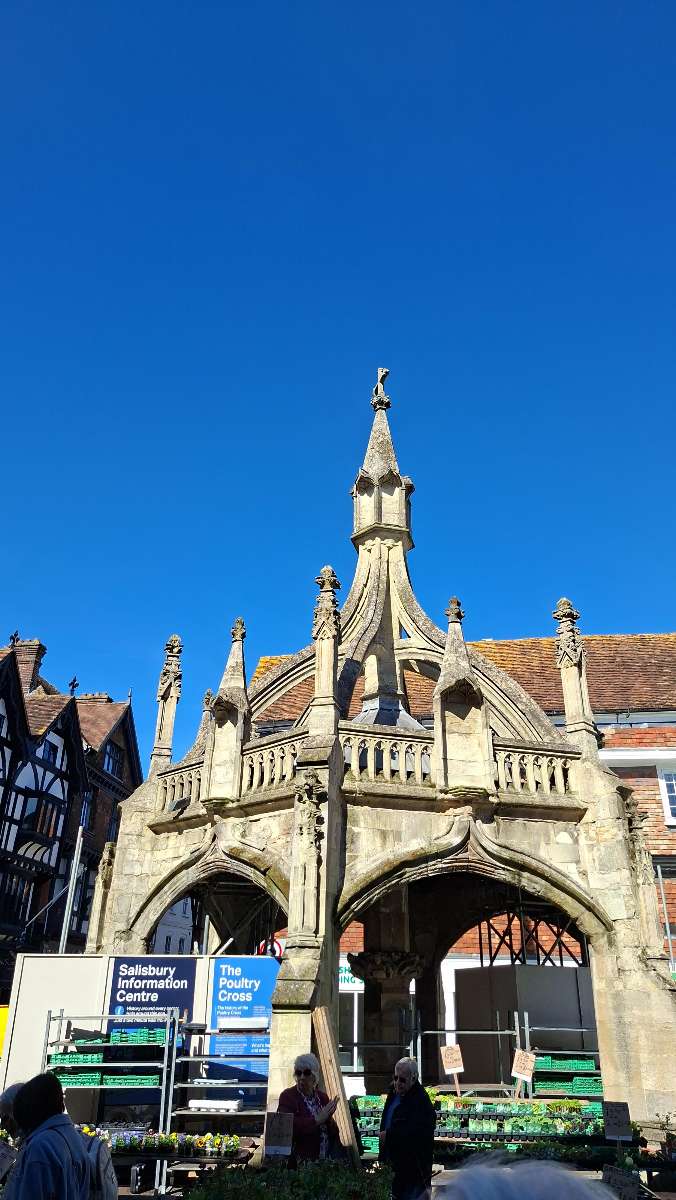 ภาพถ่ายภารกิจตามล่าสมบัติ Salisbury สหราชอาณาจักร